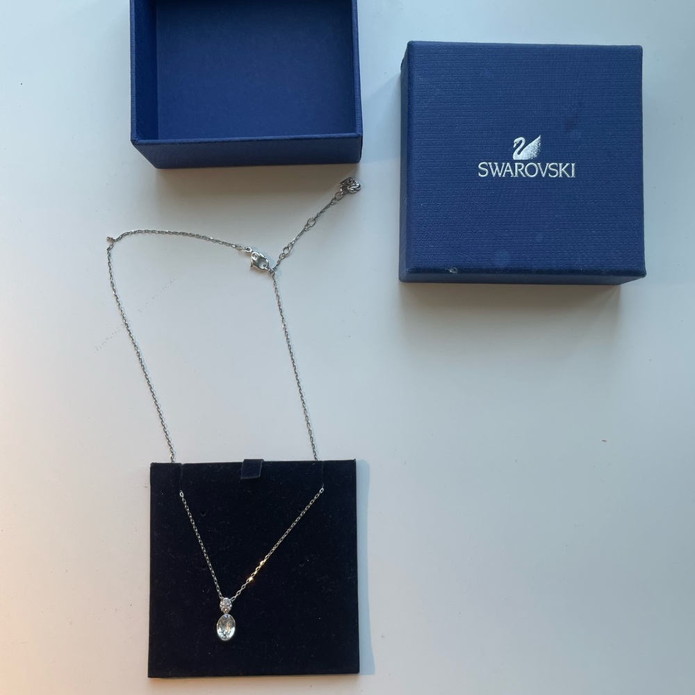 Swarovski necklace. Adjustable. Excellent condition